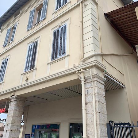 Un Appartement Atypiquement Provencal Le Cannet Exterior foto